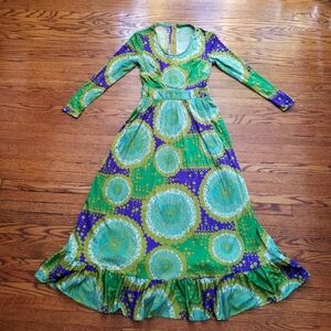 Vibrant Vintage 70s Maxi Dress